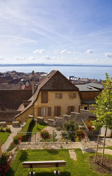 La ville de Neuchâtel, Suisse — Photo