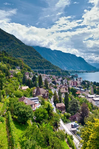 Πόλη και τη λίμνη leman Montreux — Φωτογραφία Αρχείου