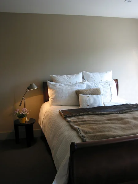 Интерьер спальни — стоковое фото