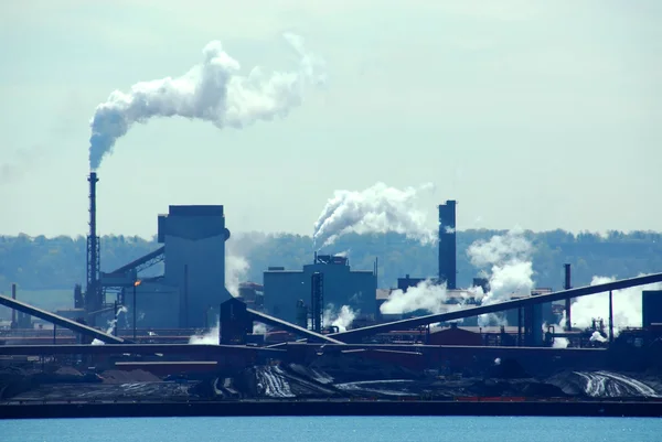 Contaminación industrial — Foto de Stock