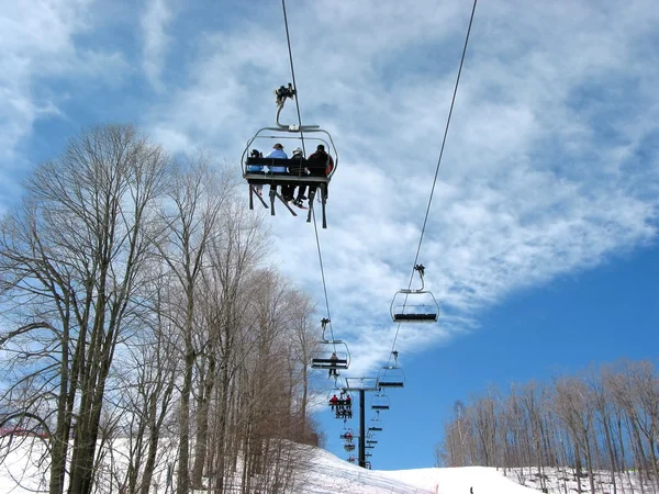 Ski chairlift — Stock Photo, Image