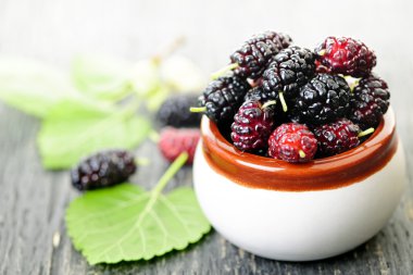 Fresh mulberries clipart