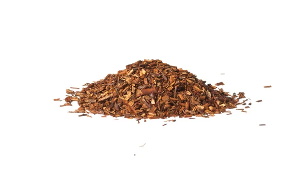 Loose Rooibos red tea, isolated — Stock Photo, Image