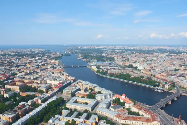 Вид на Санкт-Петербург с высоты птичьего полета — стоковое фото