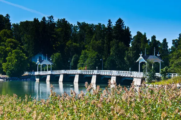 Bron till Fölisön — Stockfoto