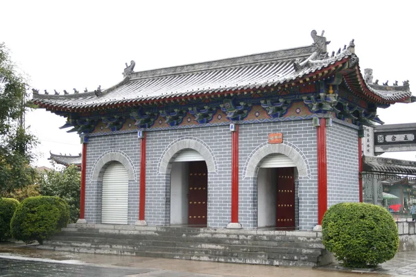 Eingang zum Tempel des weißen Pferdes — Stockfoto