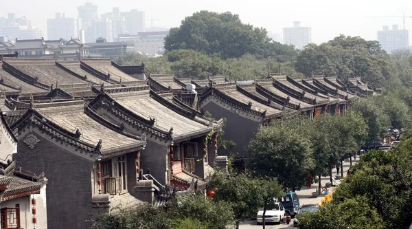 Міста Сіань, звідки відкривається вид на дахи — стокове фото