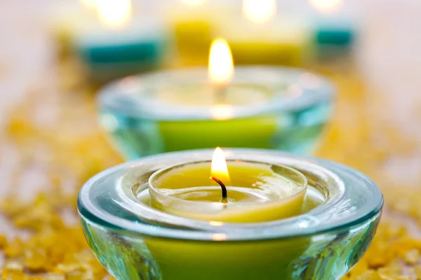 Kaarsen met badzout — Stockfoto