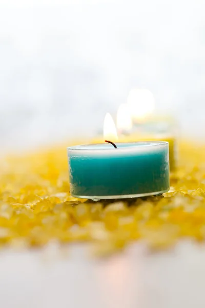 Candles with bath salt — Stock Photo, Image