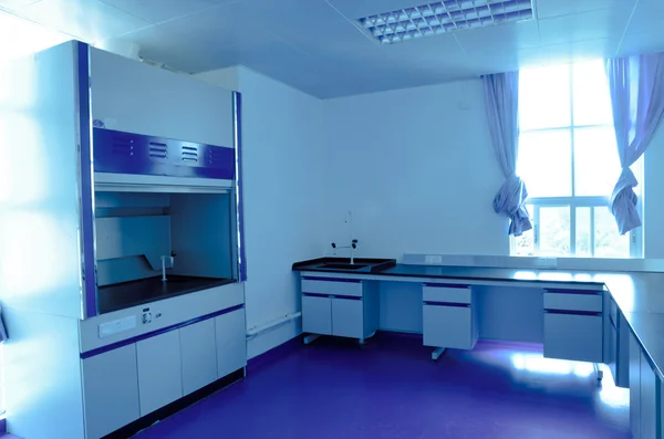 Intérieur du laboratoire — Photo