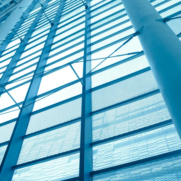 Kantoorgebouw het platform glazen venster — Stockfoto