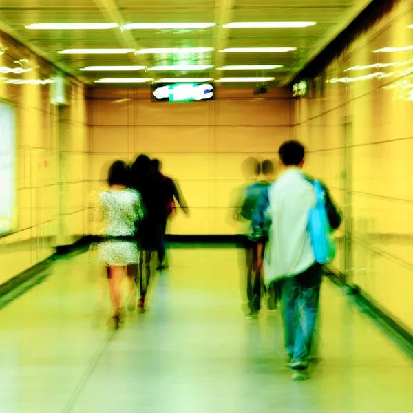 Επιχείρηση επιβατών στο σταθμό του μετρό — Φωτογραφία Αρχείου