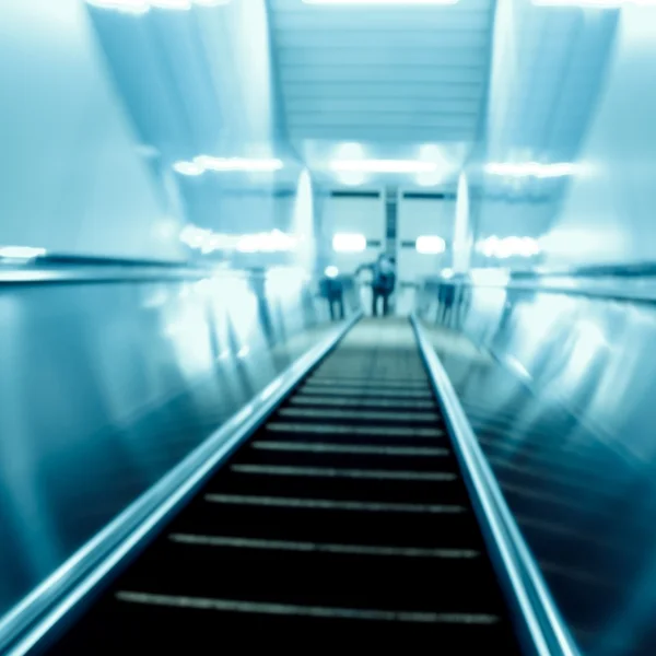 移动自动扶梯 — 图库照片