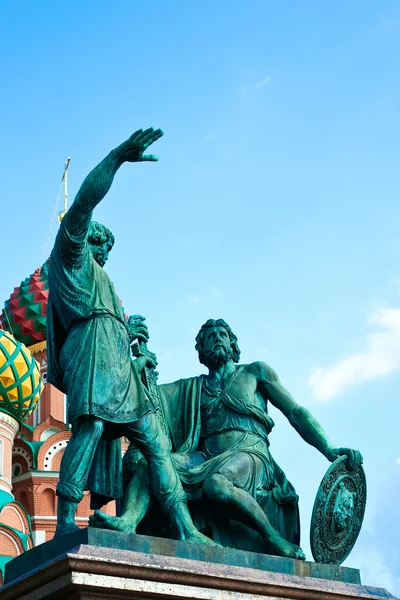 Памятник Минину и Пожарскому — стоковое фото
