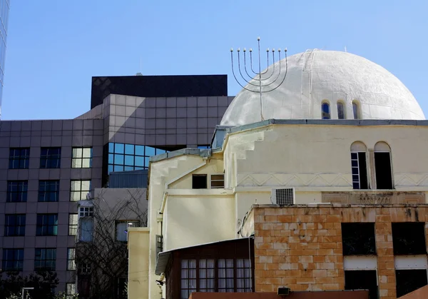 Sinagoga en el ámbito de la alta tecnología —  Fotos de Stock