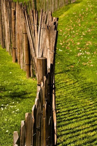 Έναν ξύλινο φράκτη — Φωτογραφία Αρχείου