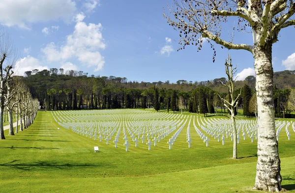 American cemetery outside Florence — Stock Photo, Image