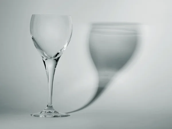 Glas och böjda skugga — Stockfoto