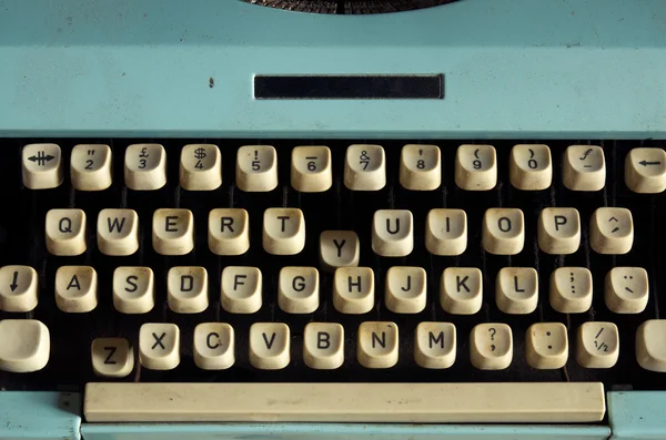Teclado de máquina de escribir blanco de estilo antiguo —  Fotos de Stock