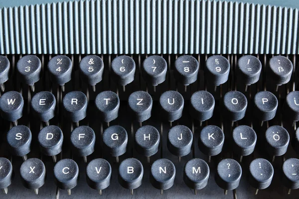 Estilo antiguo redondo negro Teclado de máquina de escribir — Foto de Stock