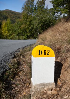 kilometre taşı