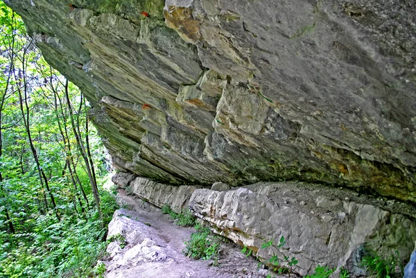 Rock trail — Stock Photo, Image
