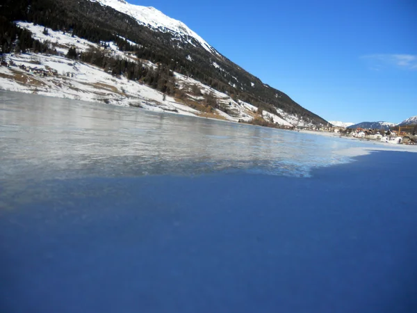 Bevroren meer — Stockfoto