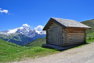 Dolomiti dağlar