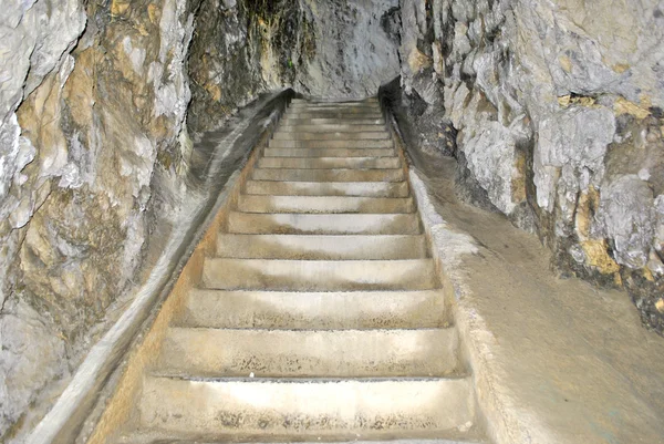Tunele w skale — Zdjęcie stockowe