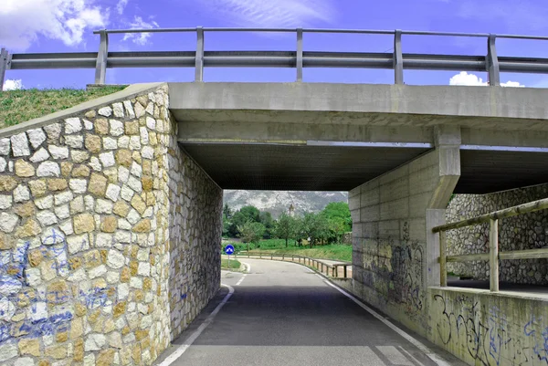 Puente de piedra — Foto de Stock