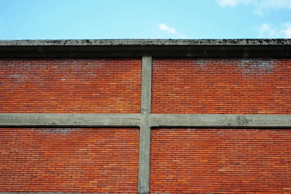 Mauer aus rotem Backstein — Stockfoto