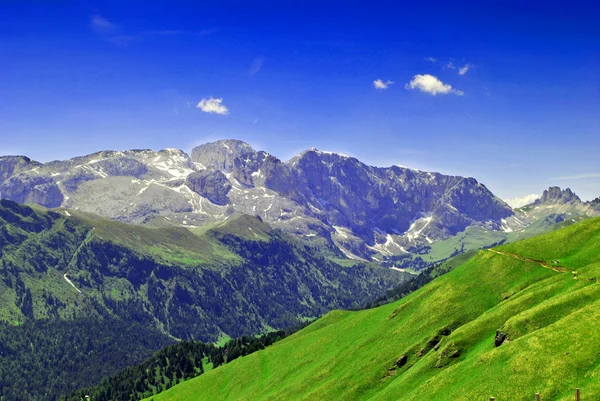 Dolomitengebirge — Stockfoto
