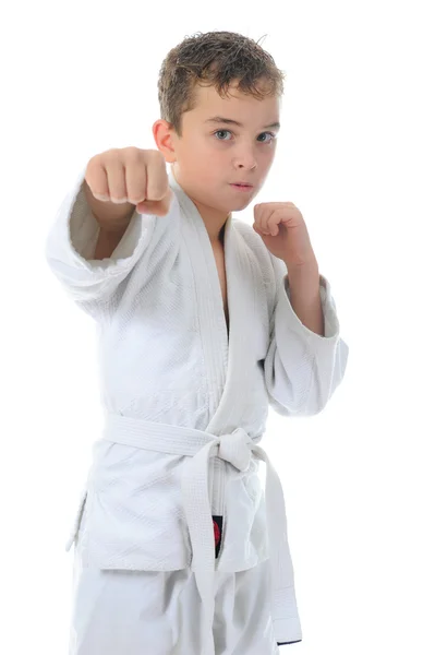 Genç çocuk eğitim karate. — Stok fotoğraf