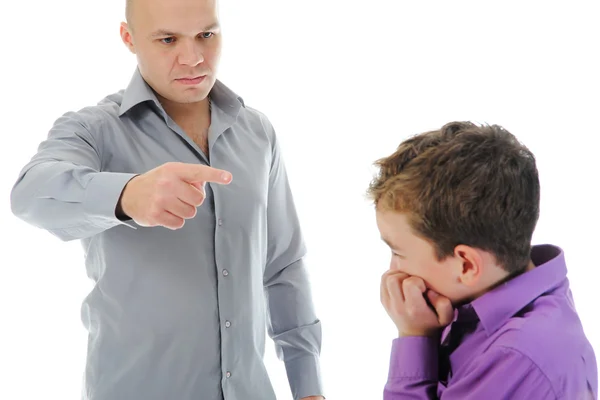 Strict pai pune seu filho — Fotografia de Stock