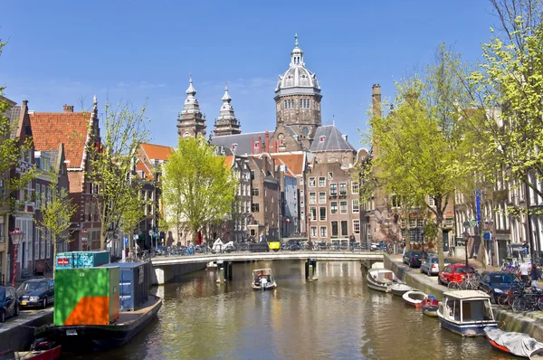 Класичний вигляд Амстердама — стокове фото