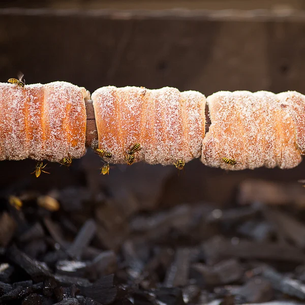 Biscoitos em açúcar assando-se em uma saliva — Fotografia de Stock