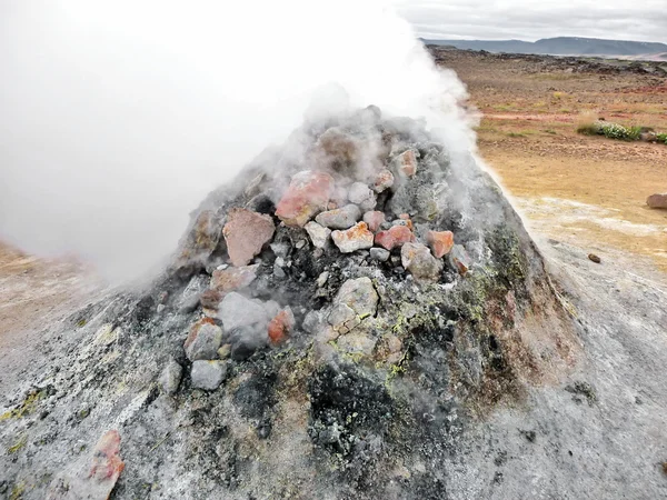 Iceland geothermal fumarole — Stock fotografie
