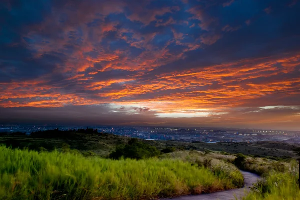 Schöne Landschaft Ansicht des Sonnenuntergangs für Hintergrund oder andere Zwecke verwenden — Stockfoto