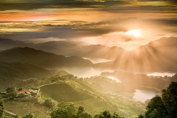 Vackra land Visa solnedgång för bakgrund eller andra ändamål användning — Stockfoto