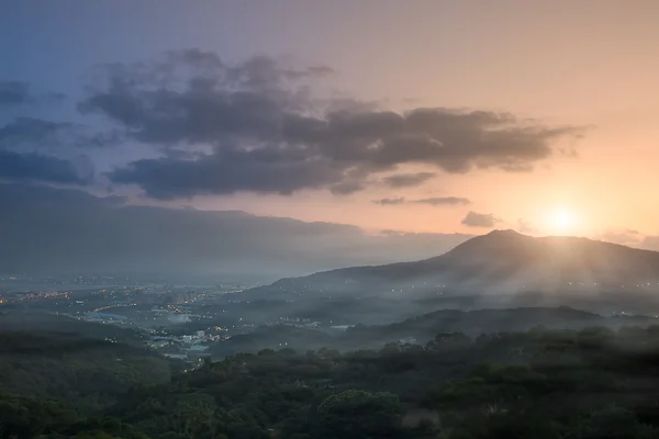 Guanyin Mountain Sunrise, o novo Taipei, Taiwan — Fotografia de Stock