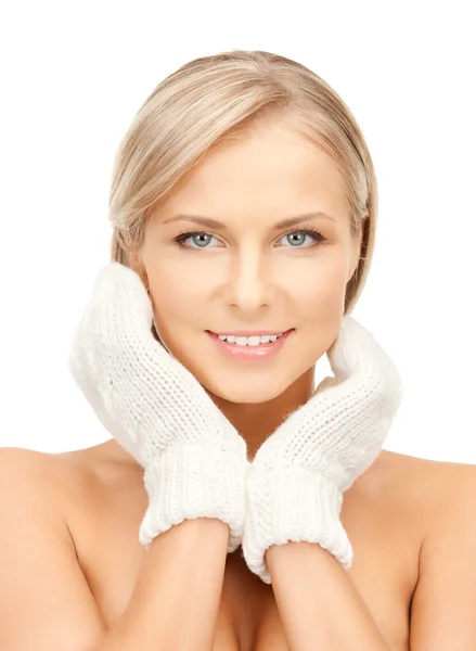 Beautiful woman in mittens — Stock Photo, Image