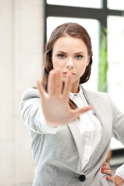 Mujer haciendo gesto de parada —  Fotos de Stock