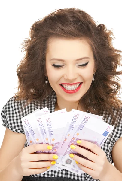 Mujer encantadora con dinero en efectivo en euros — Foto de Stock