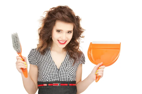 Vacker kvinna med rengöring sopa — Stockfoto