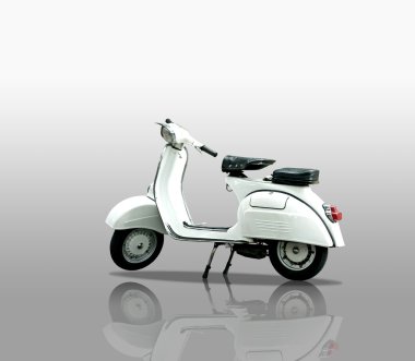 beyaz zemin üzerine Retro scooter