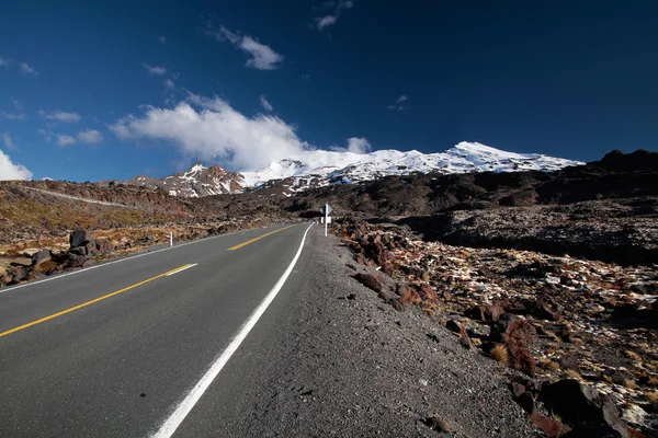 Дорога к горе Руапеху — стоковое фото