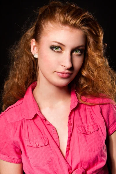 Portrait of sexy caucasian young woman with beautiful green eyes — Stock Photo, Image