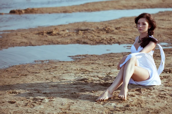 ผู้หญิงบนทะเล — ภาพถ่ายสต็อก