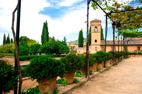 Alhambra gårdsplass – stockfoto
