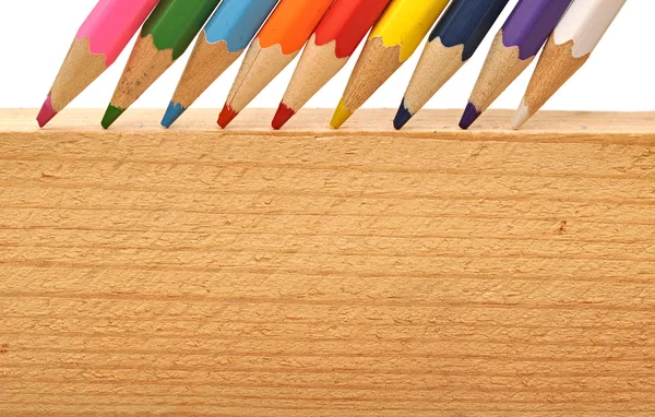 Színes ceruza, fa háttér — Stock Fotó